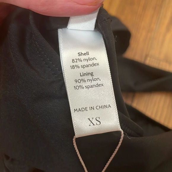 Andie Swim The Medium Coverage Mykonos One Piece Swimsuit Black size XS NWT - Picture 6 of 7